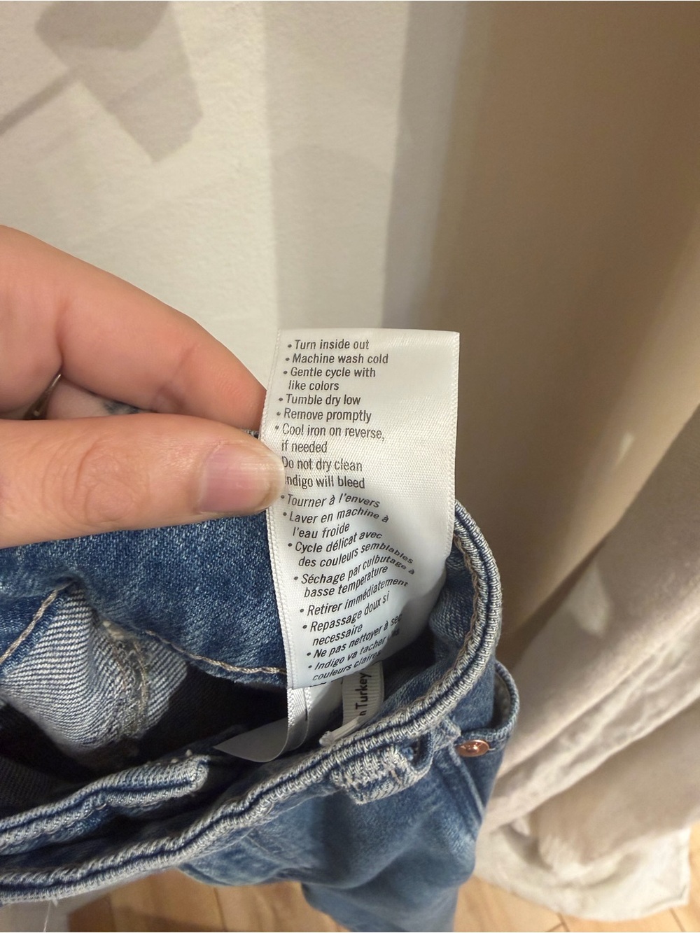 PAIGE Alexis Cargo Barrel Jeans - Picture 10 of 10